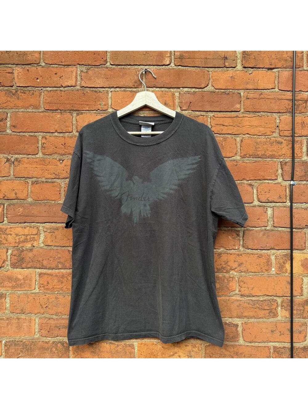 vintage fender guitars t shirt 00s L